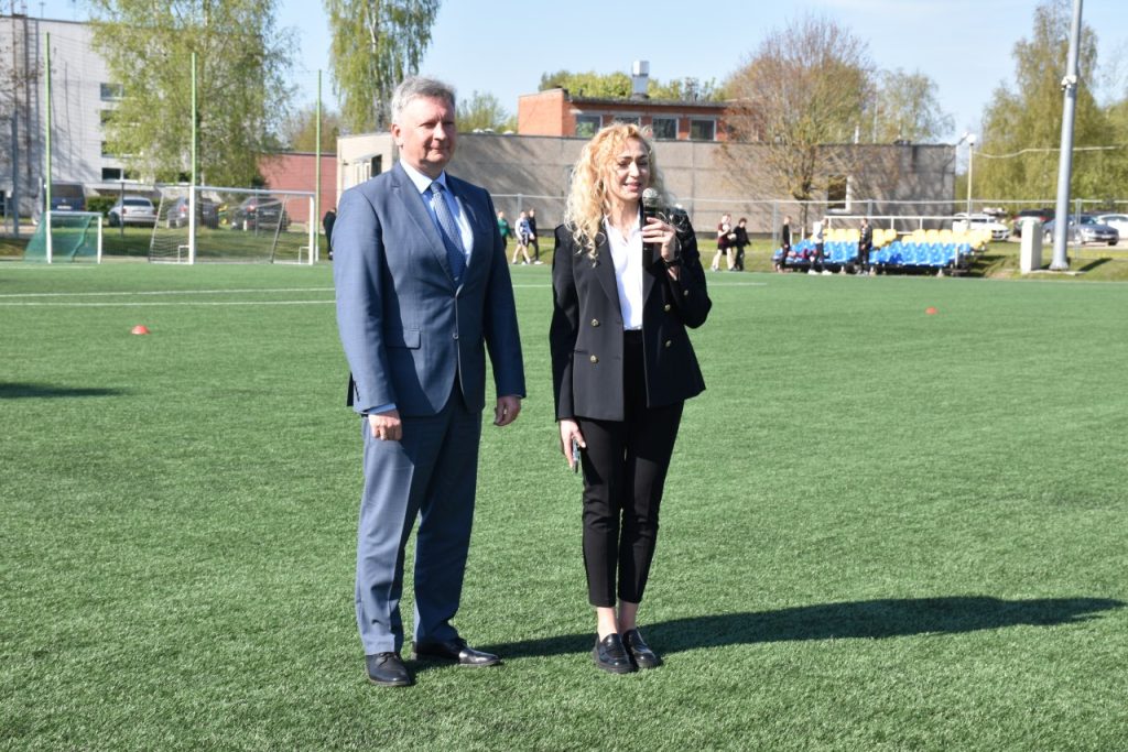 2023-05-10 Plungės dirbtinės dangos stadione vyko viešosios įstaigos „Plungės futbolas“ surengtas tradicinis futbolo turnyras „Babrungiuko futboliukas“.